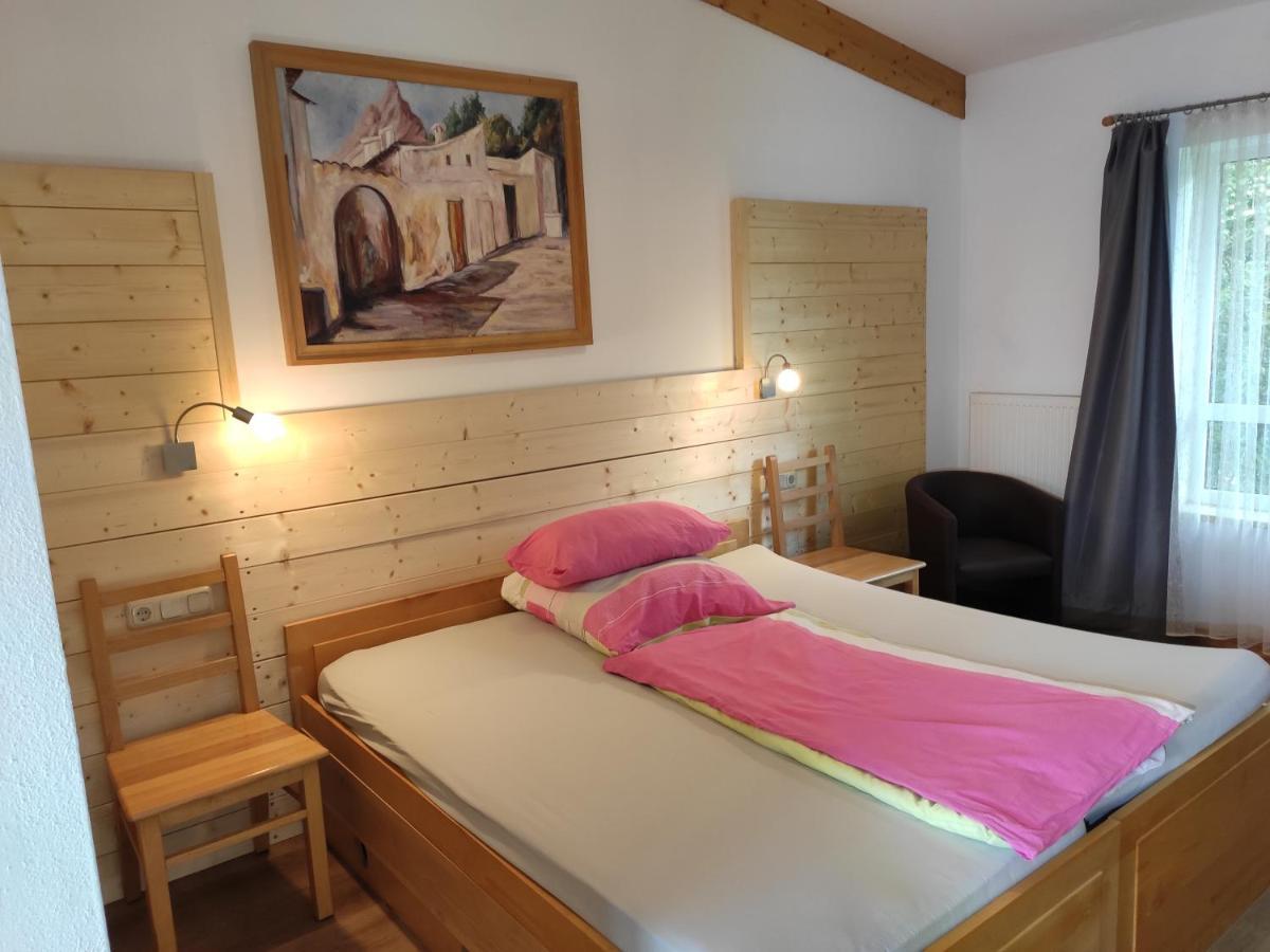Max Motel Hinterzhof ภายนอก รูปภาพ